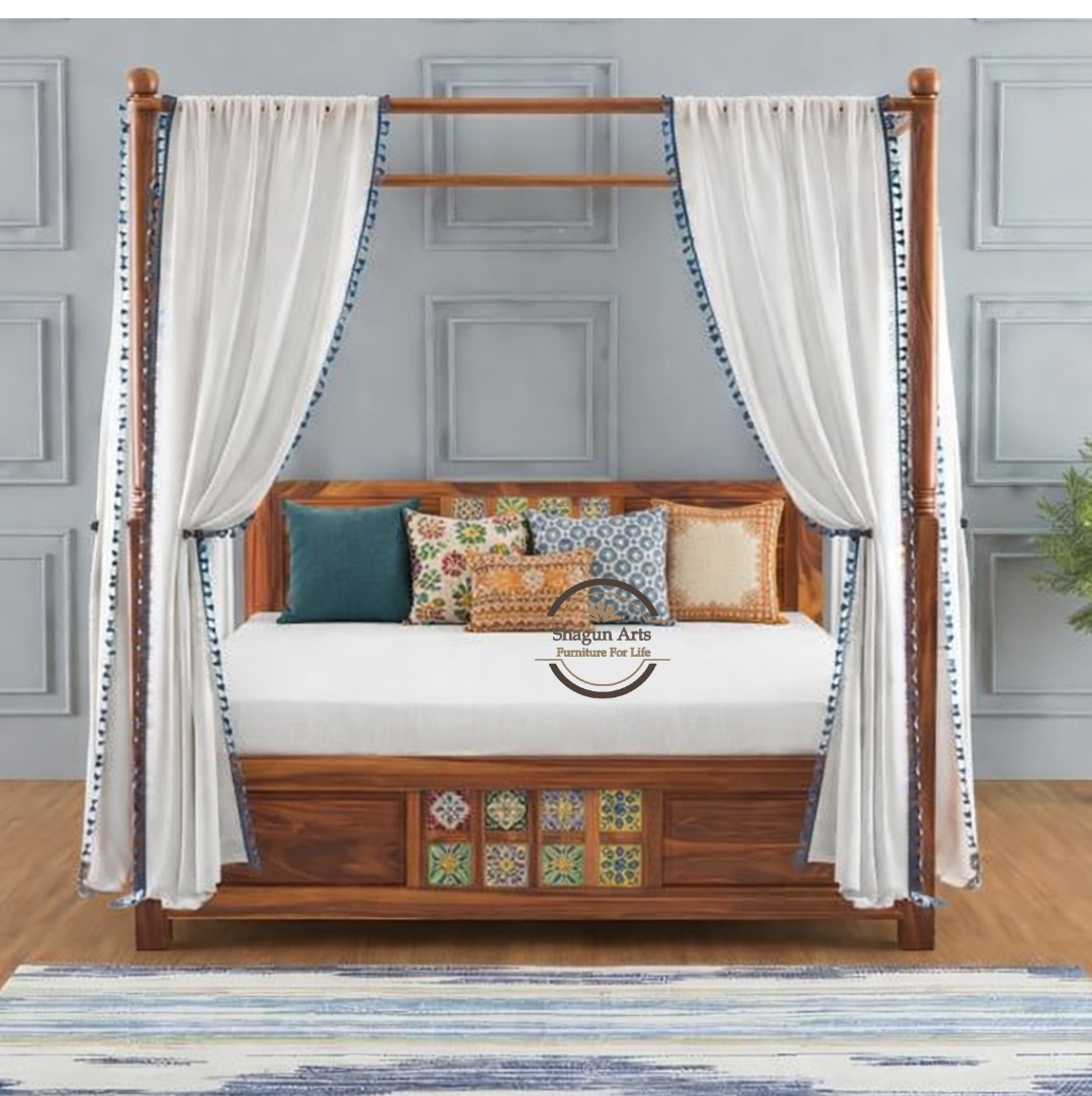 Solid Sheesham Wood King Size Poster Bed in Natural Finish