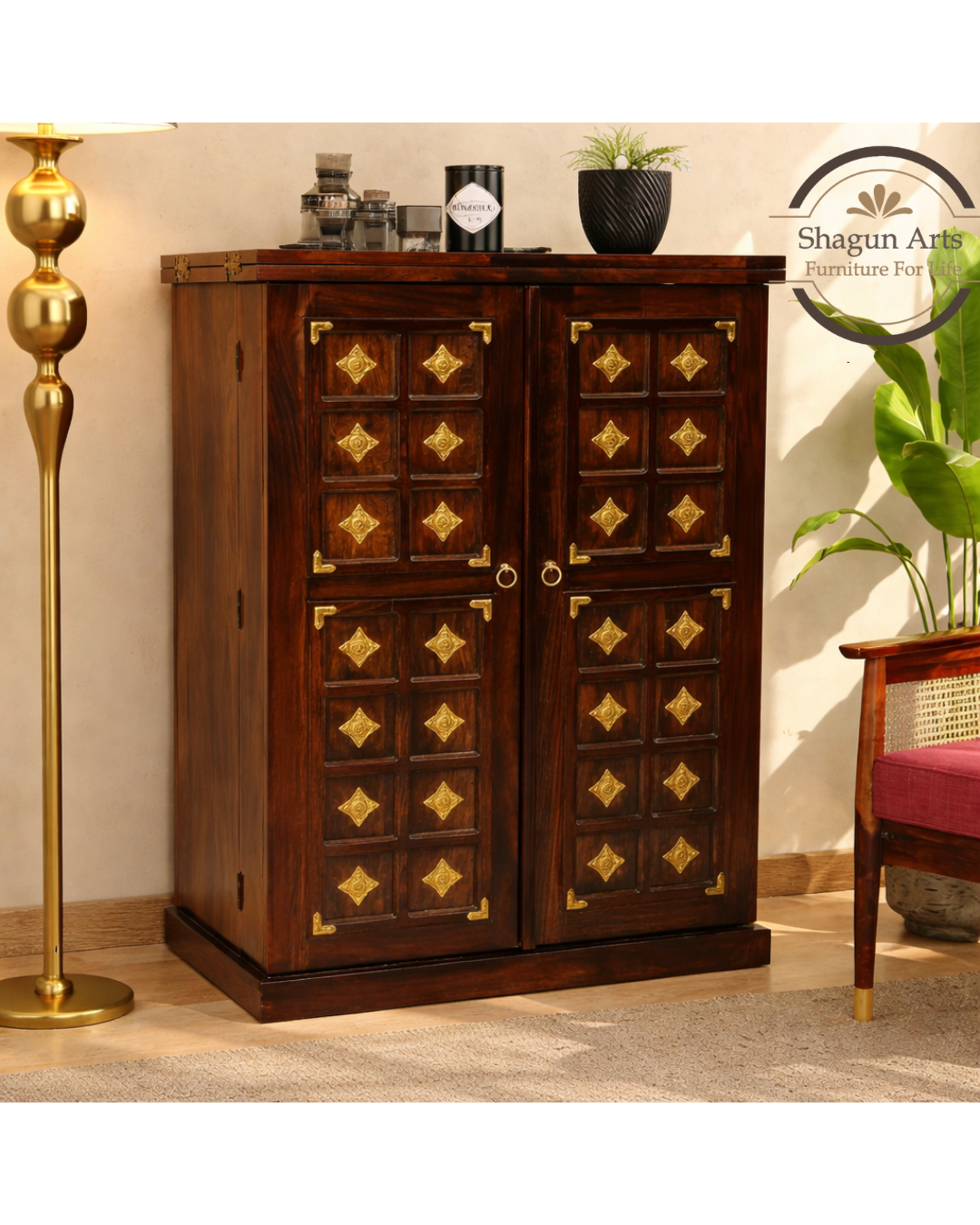 Sheesham Wood Bar Cabinet for Bar Storage