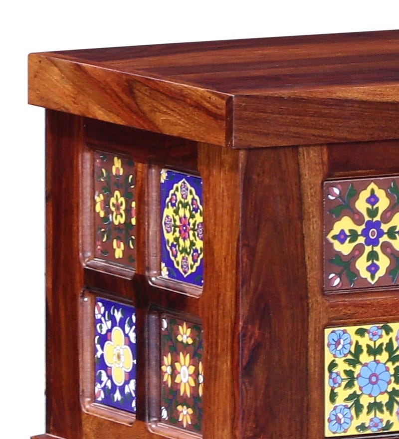 Advocate Wood Trunk in Honey Oak Finish