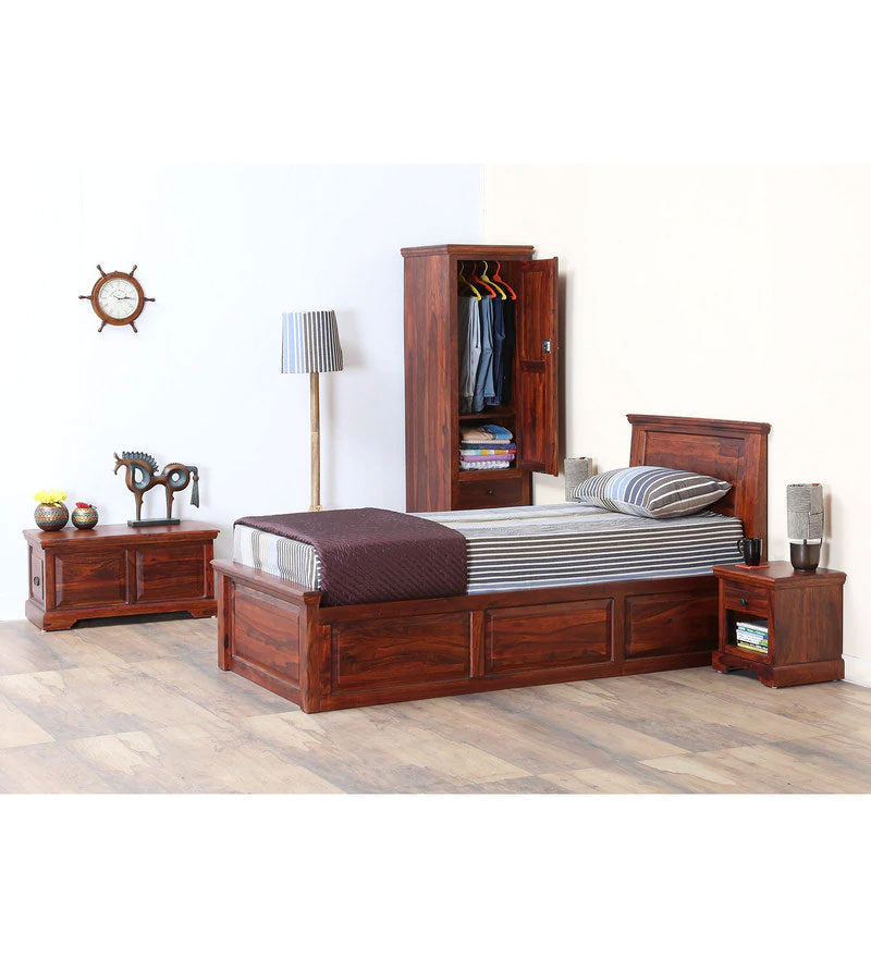 Martius Wood Trunk in Honey Oak Finish